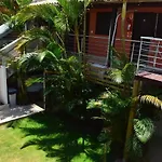Break House Beach